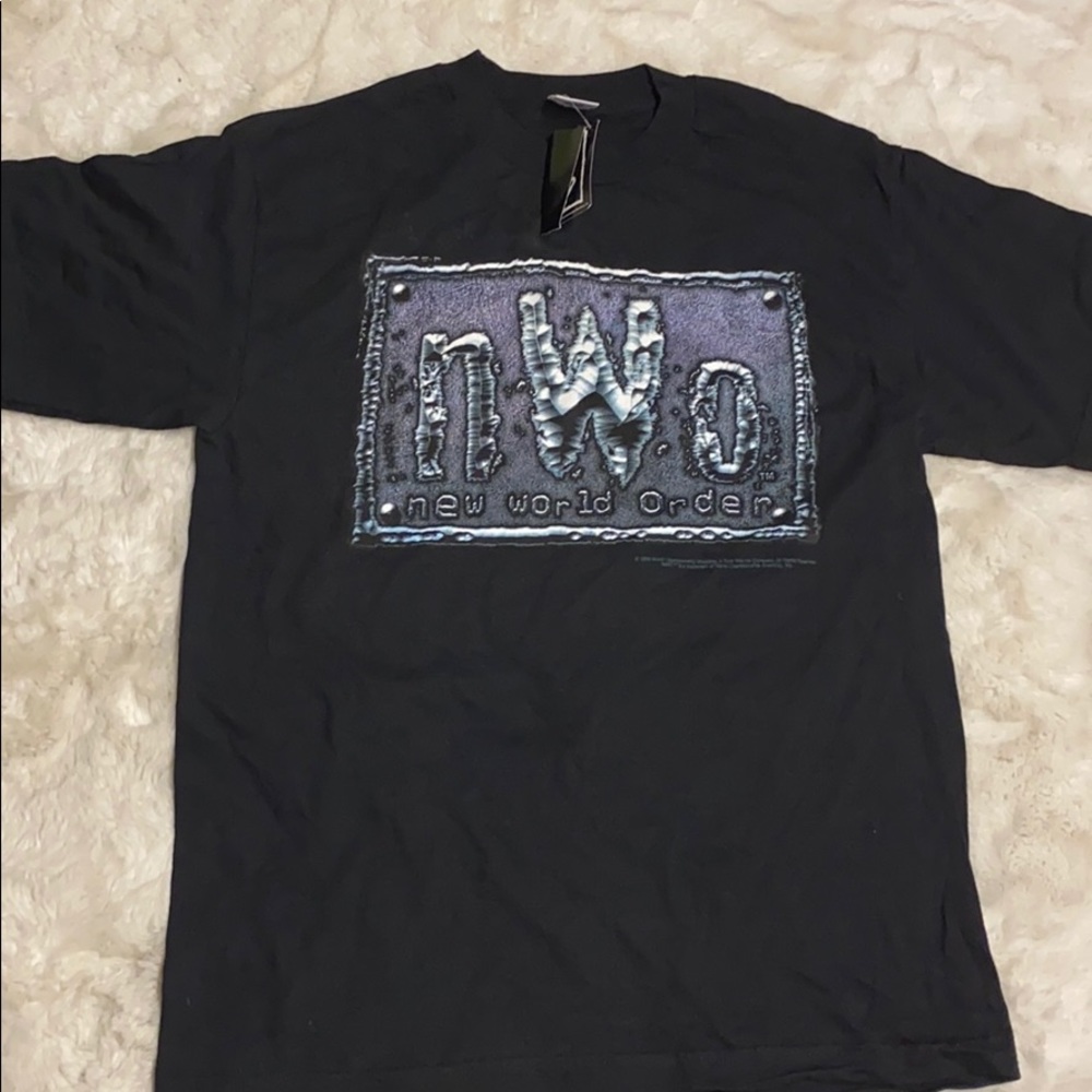 NWO VINTAGE TEE
